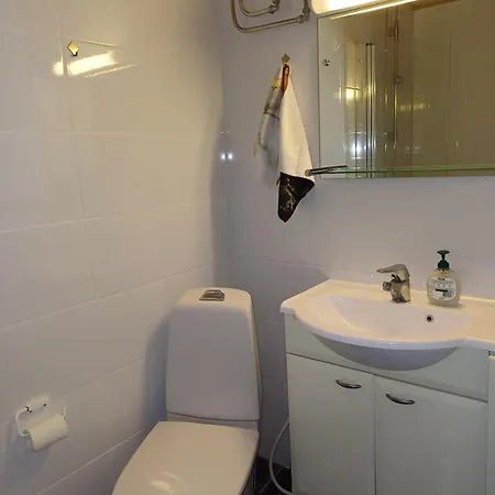 Good Water Views One-bedroom *